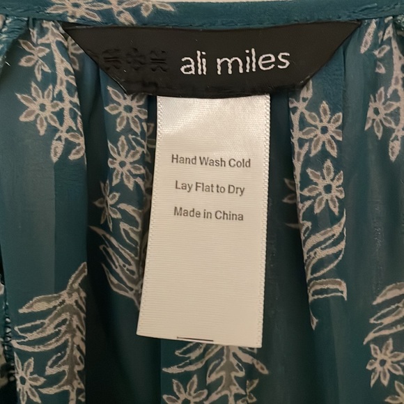 ALI MILES Flower Print Long Sleeve Top - Picture 4 of 4